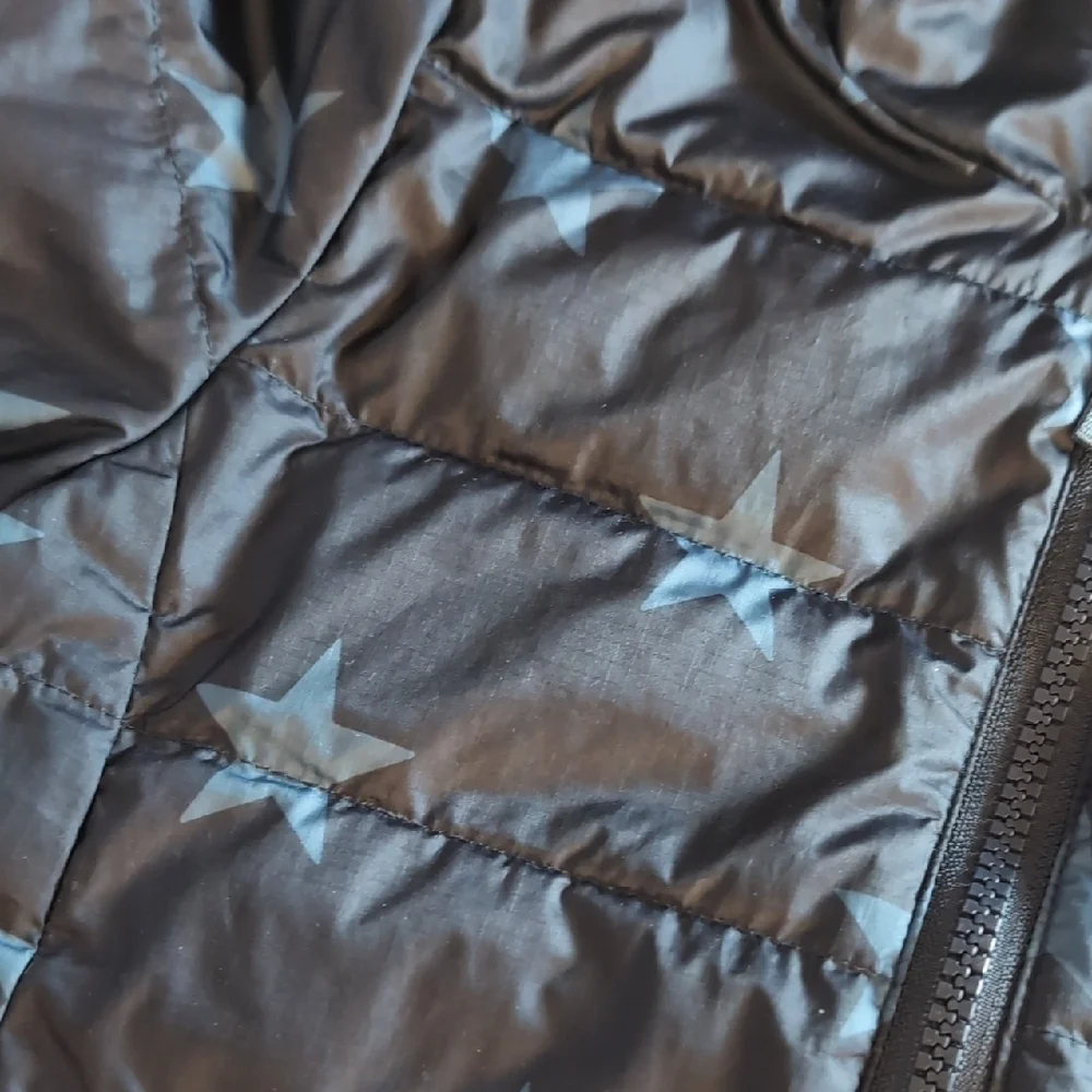 Quince Hooded Kids Starry Night Puffer Jacket - Picture 3 of 8